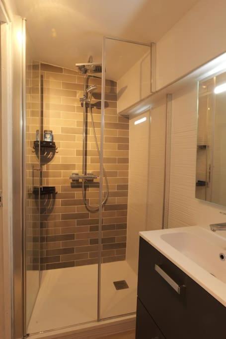 Appartement Centre Ville -- Pierrelatte Zewnętrze zdjęcie