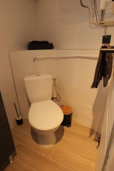 Appartement Centre Ville -- Pierrelatte Zewnętrze zdjęcie